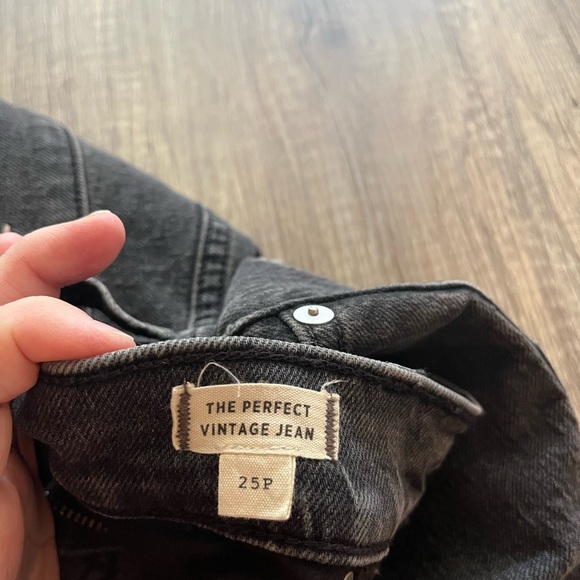 Madewell faded black jeans - Picture 2 of 6
